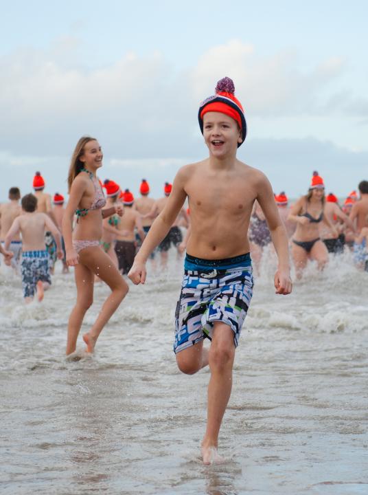 Nieuwjaarsduik - Wadden.nl - VVV Ameland