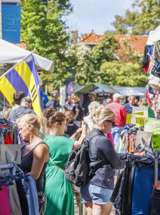 Markets and fairs - VVV Ameland - Wadden.nl