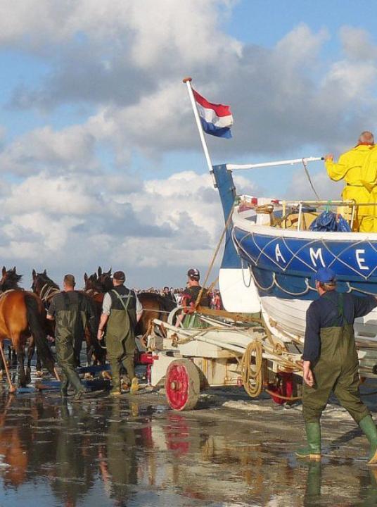 Demonstratie paardenreddingboot - Wadden.nl - VVV Ameland - Foto: Nanne Nicolai