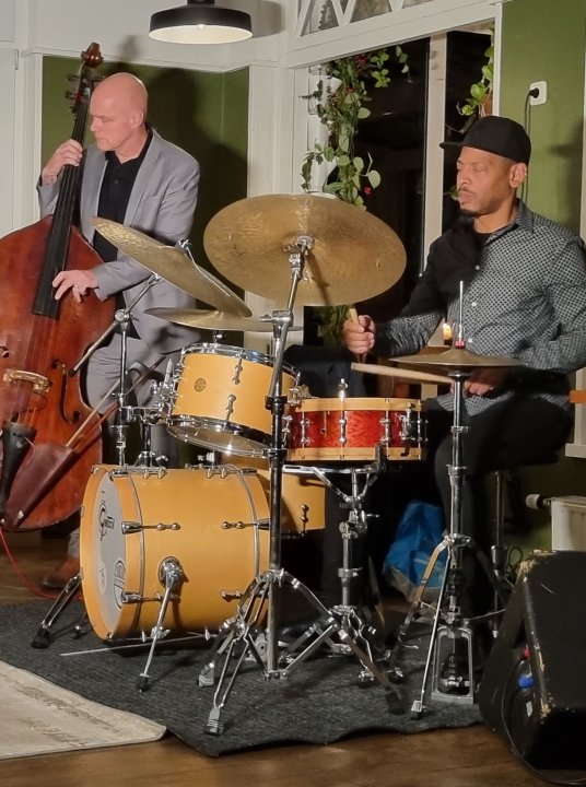 Lakmakers T-jazz - VVV Terschelling - Wadden.nl